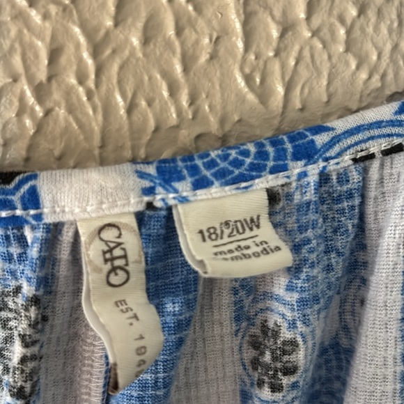 Women’s Cato Peasant Top with Flutter Sleeve, Blue/White, 18/20 2X - Picture 2 of 6
